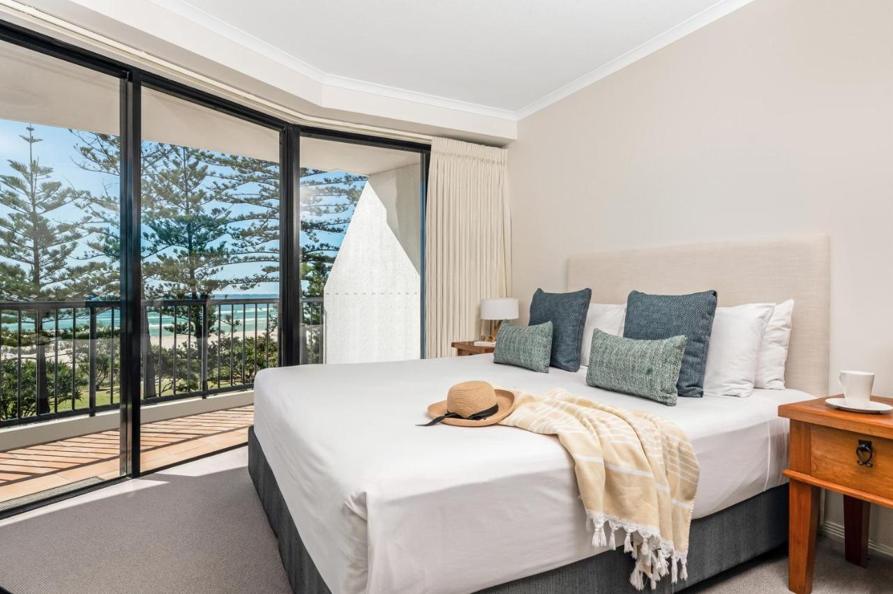 Mantra Coolangatta Beach Gold Coast Exterior photo