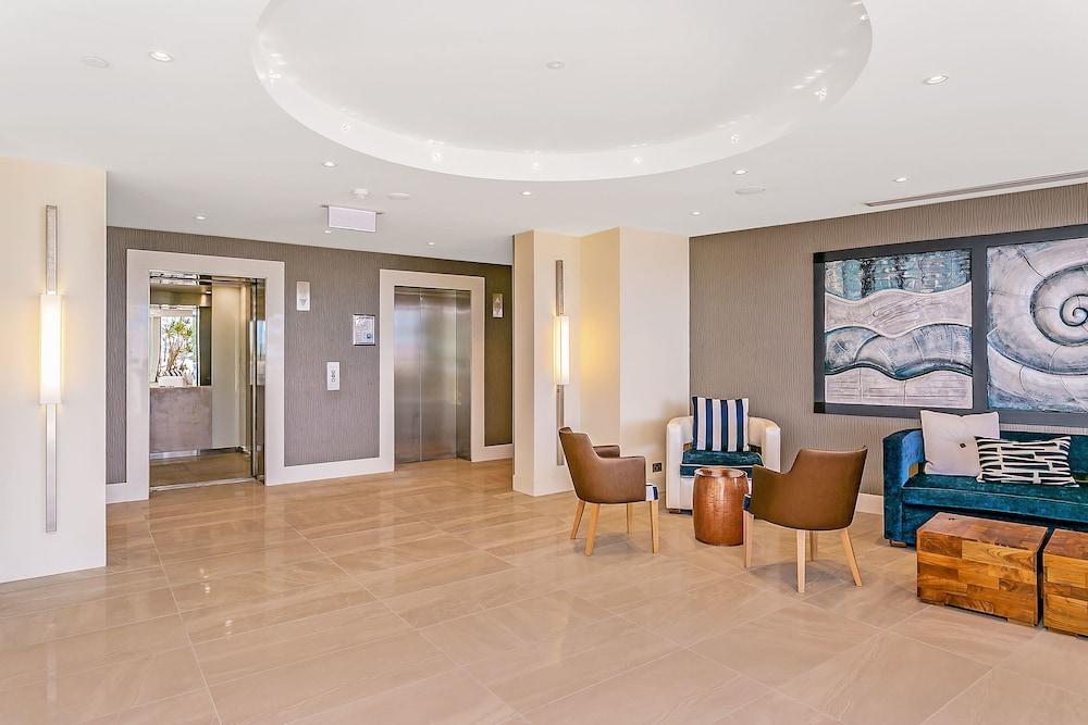Mantra Coolangatta Beach Gold Coast Exterior photo